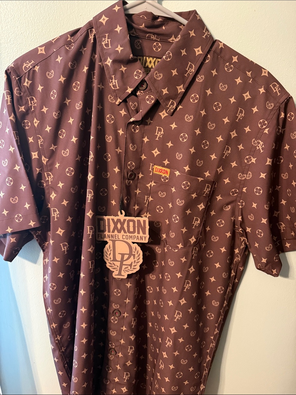 Dixxon size medium